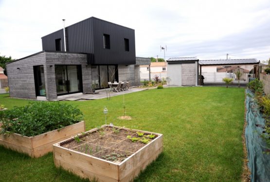 Construction-dune-maison-à-Saint-André-de-la-Marche-ATELIER-14-1